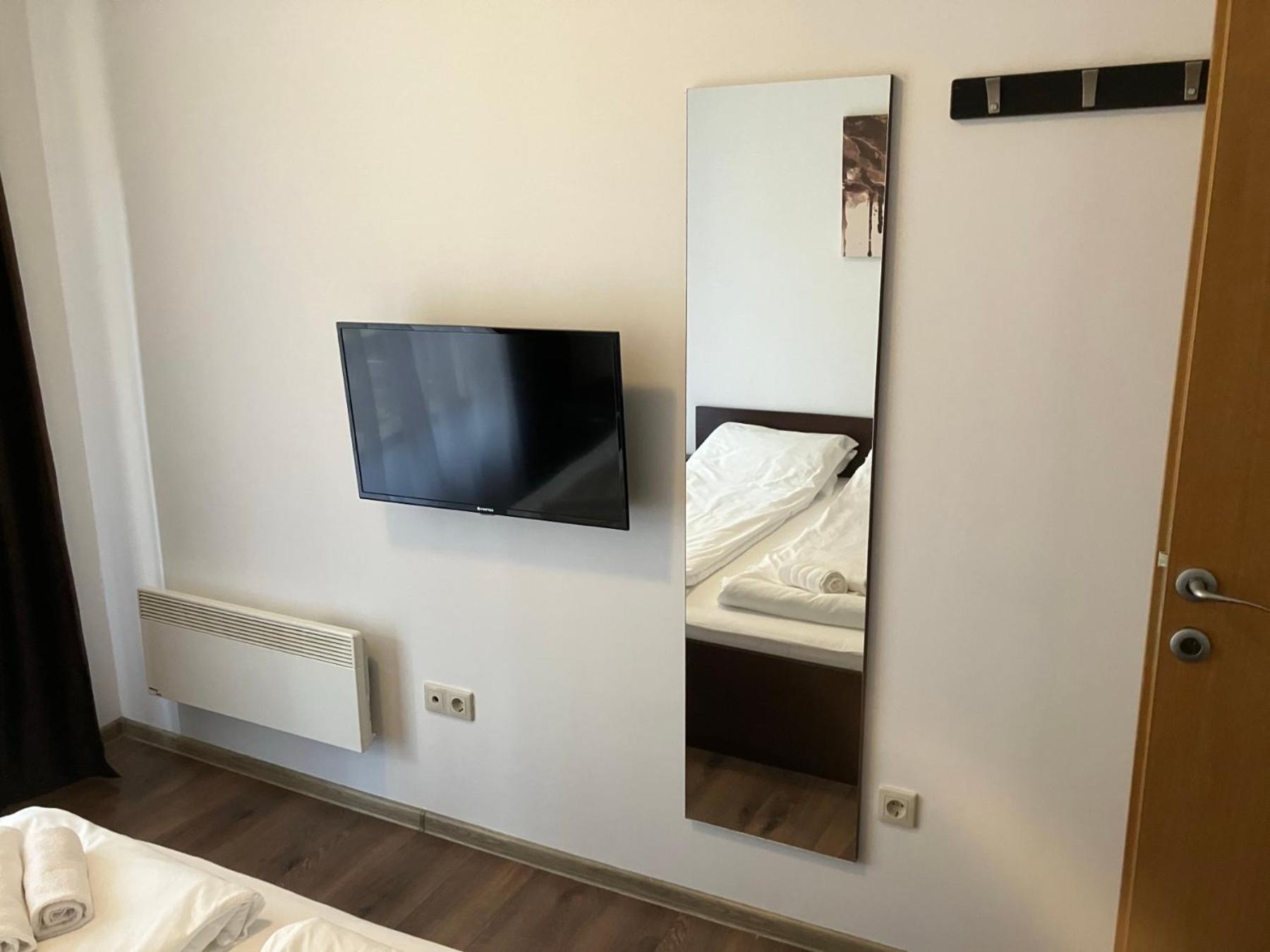 Aspen Golf Resort K004 Ski & Spa Relax Apartment Razlog Ngoại thất bức ảnh