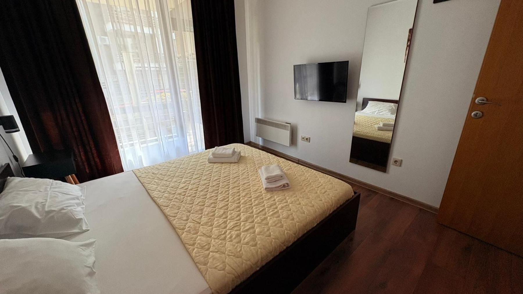 Aspen Golf Resort K004 Ski & Spa Relax Apartment Razlog Ngoại thất bức ảnh